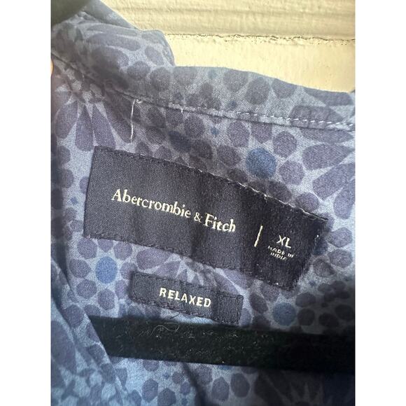 Abercrombie Blue Tonal Floral Camp Collar Shirt XL - Picture 4 of 9
